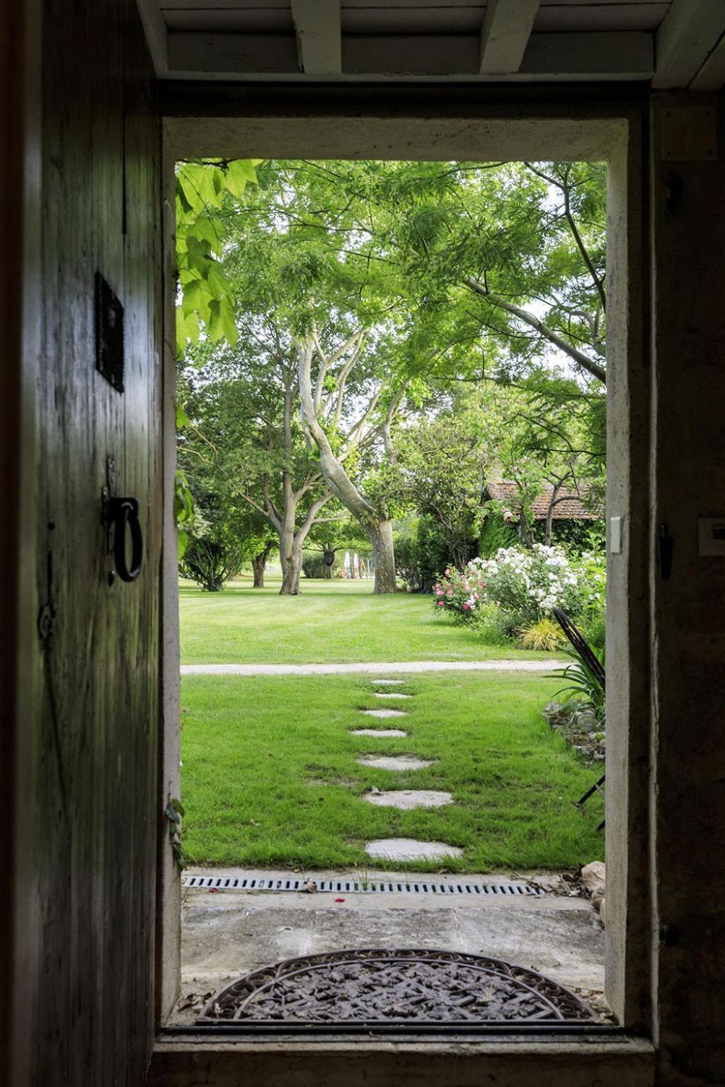 Les Gites Du Domaine De Rhodes Aviñón Habitación foto